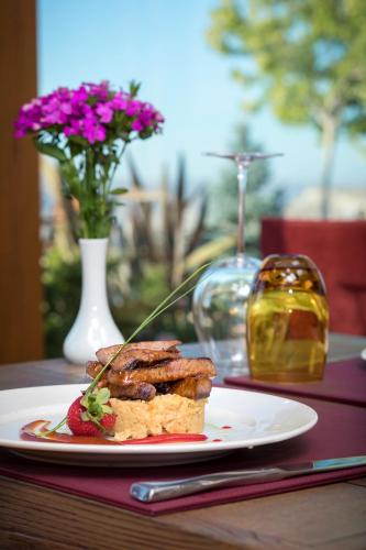 Ariana Sustainable Luxury Lodge, an SLH Hotel