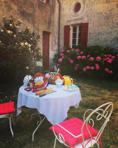 Château Le Méjean - Chambre d'hôtes - Pessac-sur-Dordogne