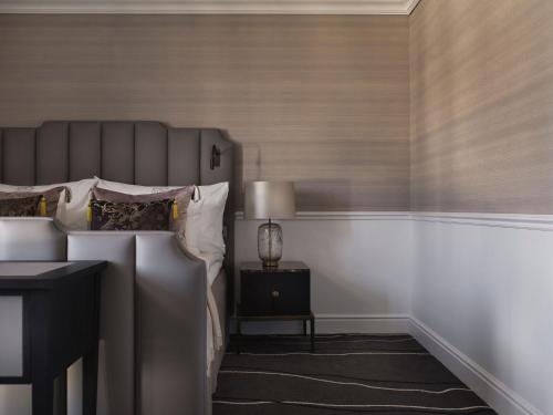 Britannia Hotel - image 2