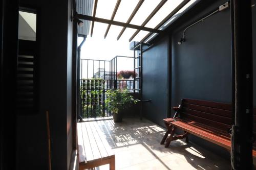 Post Factory Bed & Breakfast - 전망