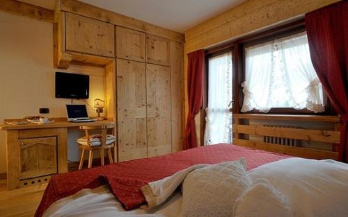 Hotel Europa Located in Cortina dAmpezzo City Center, Hotel Europa is a perfect starting point from which to explore Cortina dAmpezzo. The hotel offers guests a range of services and amenities designed to provid