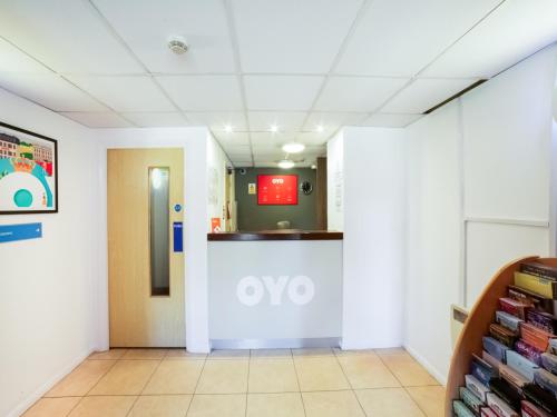 OYO Sunrise Hotel, A46 N Leicester