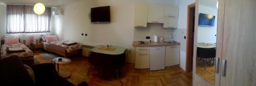 Studio Apartments Korosteljev - image 13