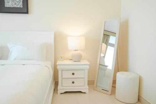 Airsorted - Azure Residences B