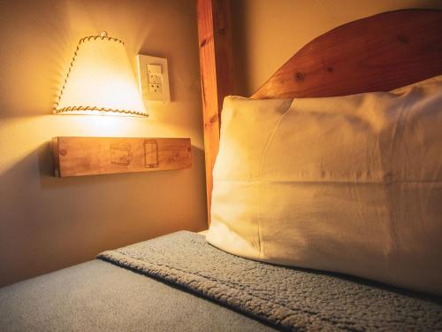 Shared room, mixed dormitory
