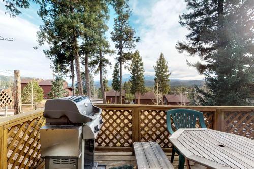 Little Doe Cabin - image 6