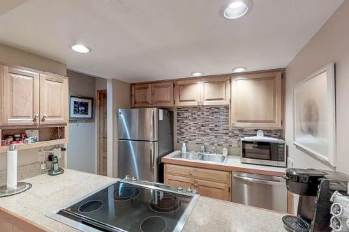 Whispering Pines - main image