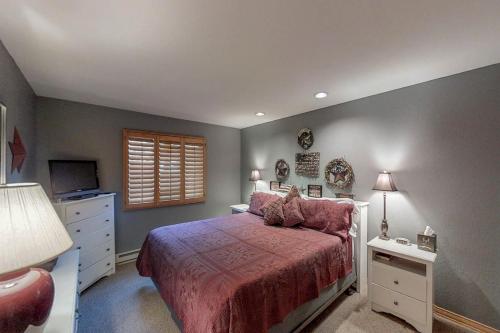 Whispering Pines - image 5