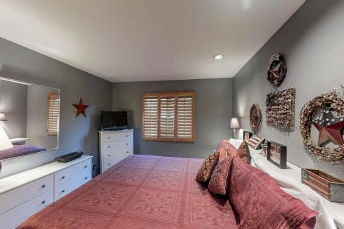 Whispering Pines - image 9