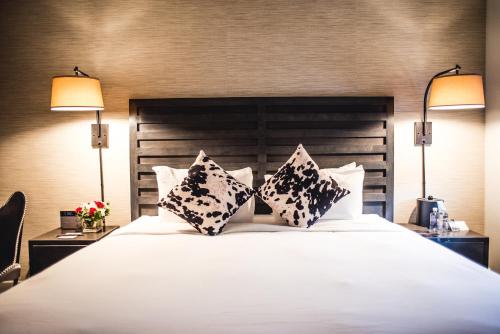 Hi-Ho: A Hi-Tech Hotel - image 35