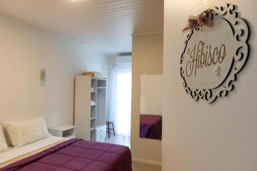 1 double bed, 2 twin beds
