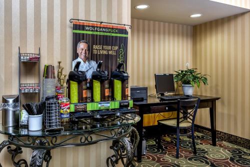 Cobblestone Inn & Suites - Vinton IA - image 6