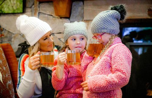 Sundial Hotel - Whistler Blackcomb