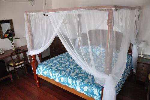 Petite Anse Hotel