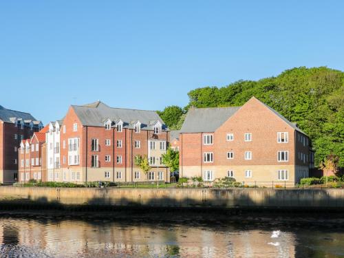 Quayside Haven - image 8