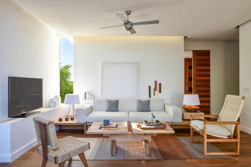 2 bedrooms, 3 beds