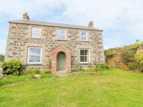 Poldowrian Farmhouse, , Cornwall