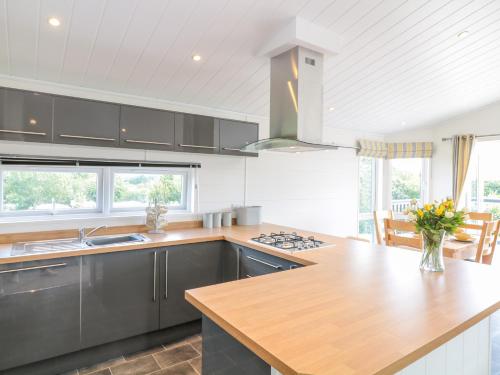 Alder Lodge in Teigngrace