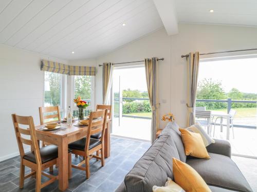 Alder Lodge in Teigngrace