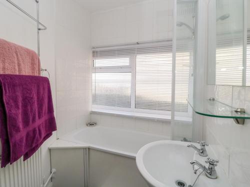 Belmont House - image 4