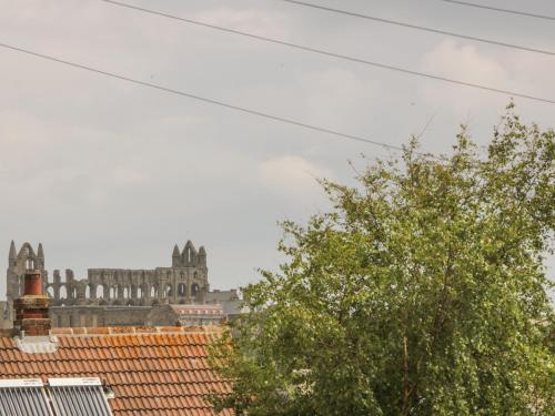 Abbey View - image 14