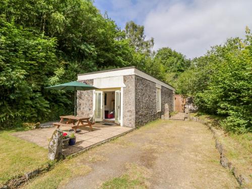 Engine House - image 14