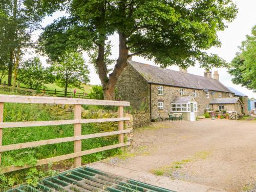 Isaacs Cottage - image 8