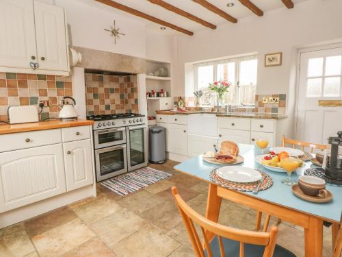 Cutlers Cottage - image 5