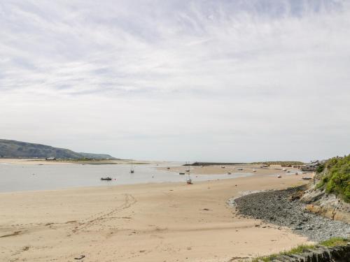 Abermaw Views - image 3