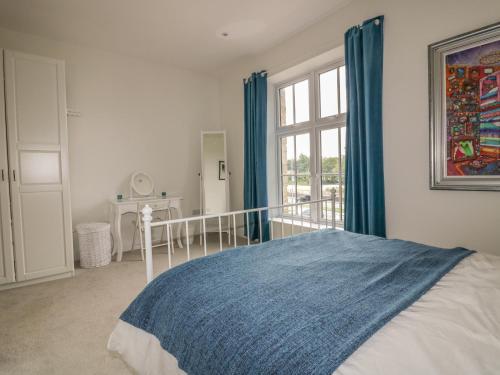 Cherrywood Manor - image 2