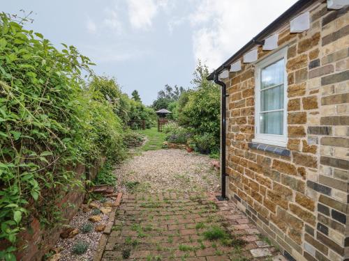 Wren Cottage - image 11