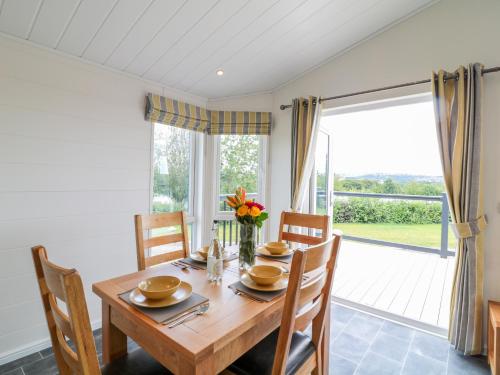 Birch Lodge in Teigngrace