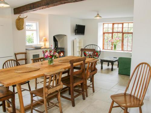 The Old Farmhouse, Upper Pitts in Knighton