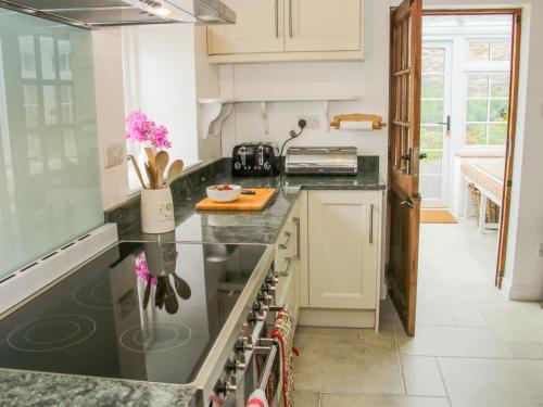 The Old Farmhouse, Upper Pitts in Knighton