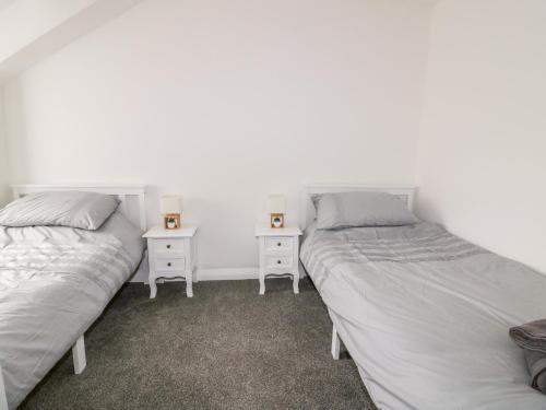 Fistral Quay - image 8