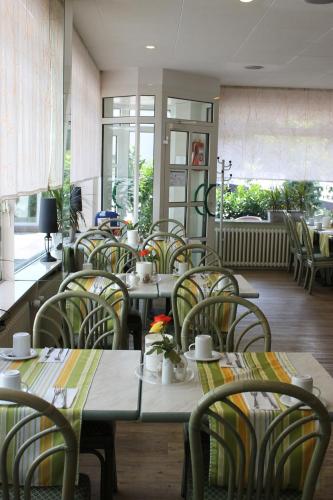 Motel Frankfurt - image 2