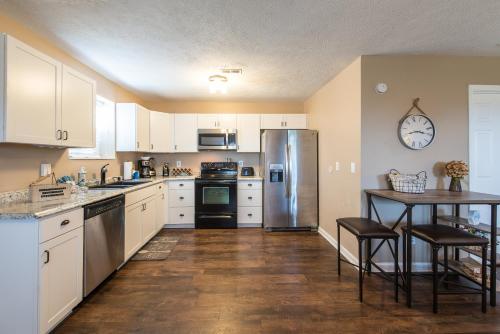 Mountain View Place #1 - image 2