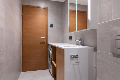 Tallinn Apartment Hotel - No Contact Check In, Tallinn (photo 5)