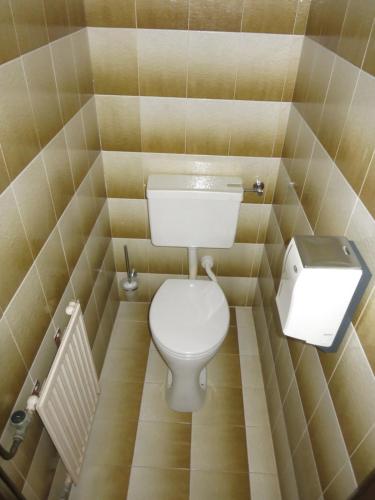 Bar Pension Lang - image 9