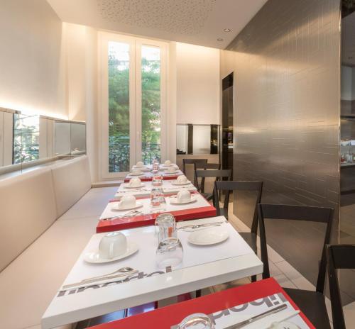 Food and beverages, Hotel Libertel Austerlitz Jardin des Plantes in Pantheon - Notre Dame