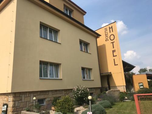 Hotel Bohemia