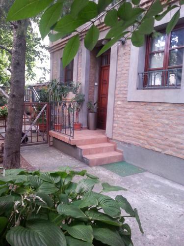 Studio Hram - image 3