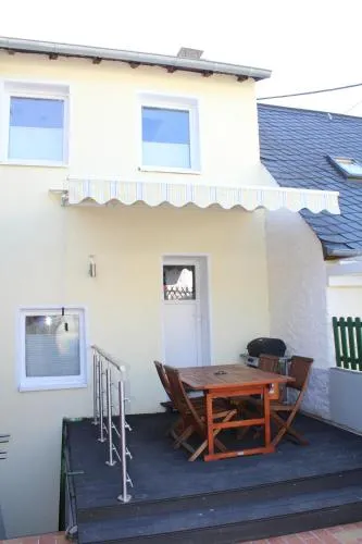 Ferienhaus Milena in Lieser, Deutschland