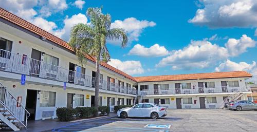 Hawthorne Plaza Inn Near LAX in Hawthorne, USA