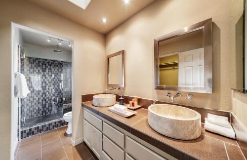 8A Peaceful oasis in Huntington Beach, USA