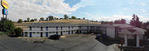 Motel 6 Pendleton, OR - West