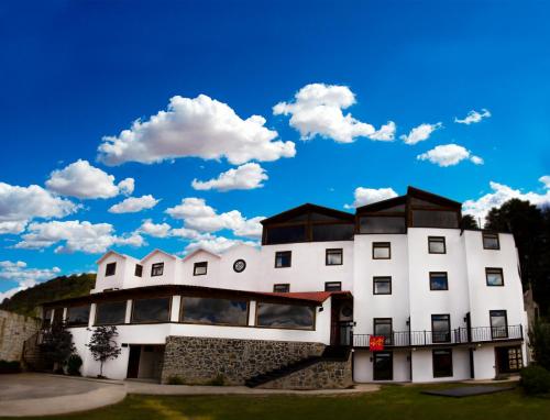Hotel Santiurde SOLO ADULTOS in Mineral del Monte, Mexico