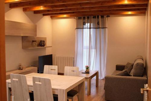 Apartamentos Zabalarena Ola - Apartment - Orbaiceta