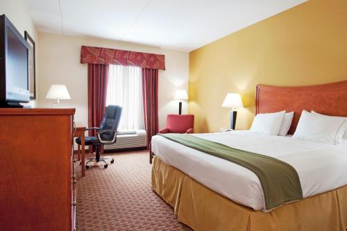 Holiday Inn Express Hotel & Suites Jacksonville North-Fernandina, an IHG Hotel