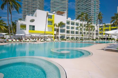 The Hacienda at Krystal Grand Puerto Vallarta- All Inclusive - 수영장